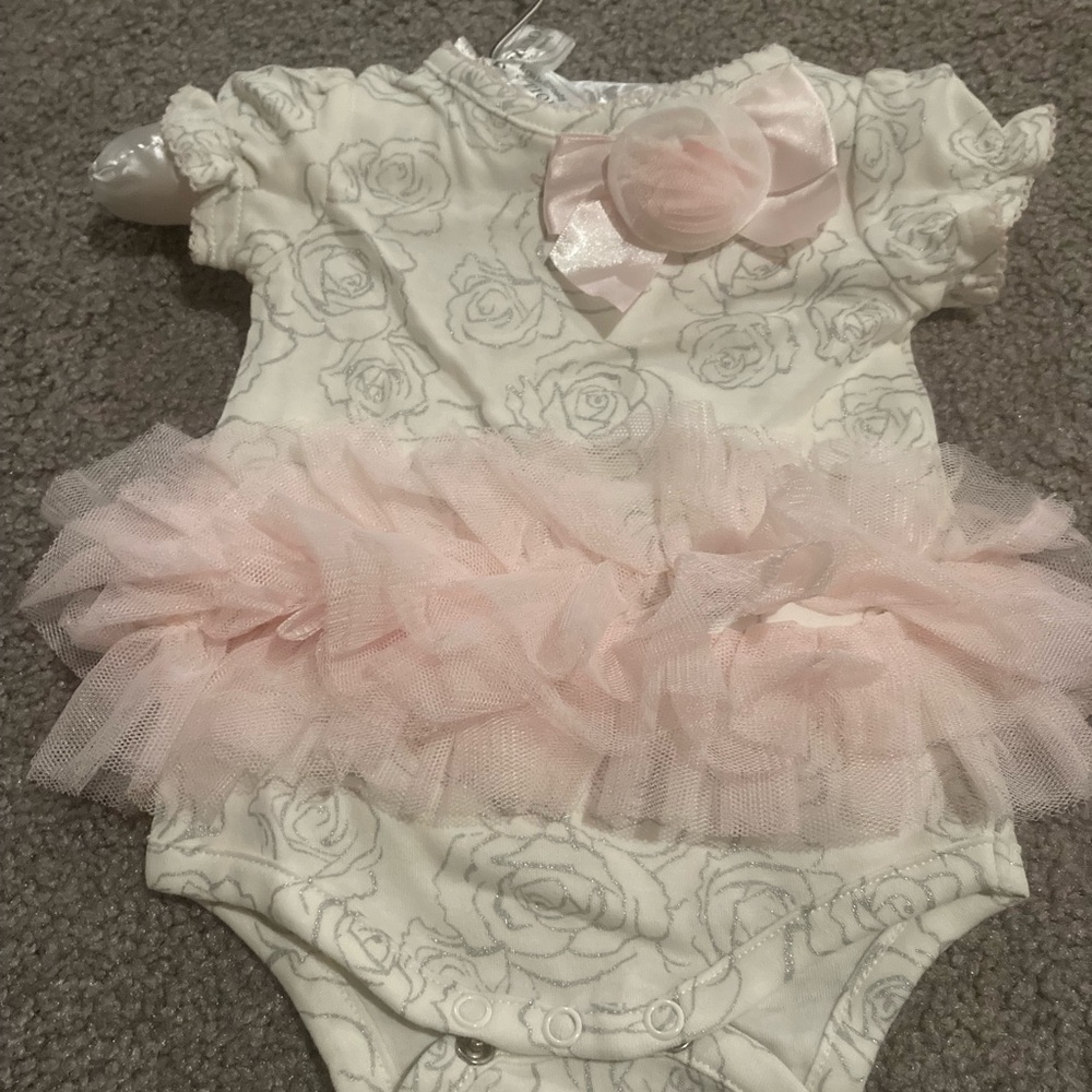 Pretty dress for baby girl